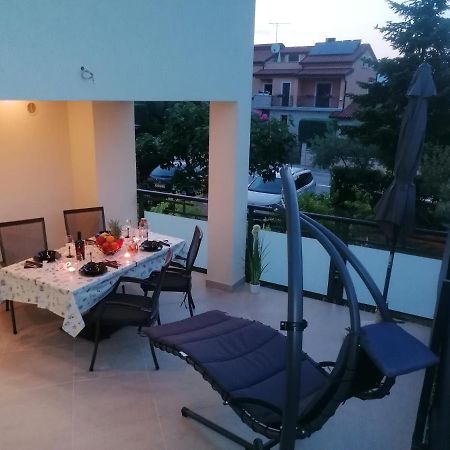 Apartmani Kiko โปเรช ภายนอก รูปภาพ